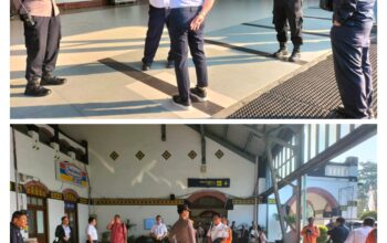 Kapolsek Semarang Utara Lakukan Patroli Pagi di Stasiun Tawang Semarang