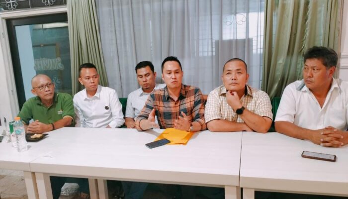 Tim Hukum ROIS Laporkan Tiga Dugaan Money Politik ke Bawaslu Lubuklinggau