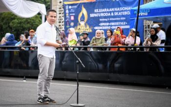 Bey Machmudin Buka Kejurnas Sepatu Roda dan Skateboard Piala Ibu Negara