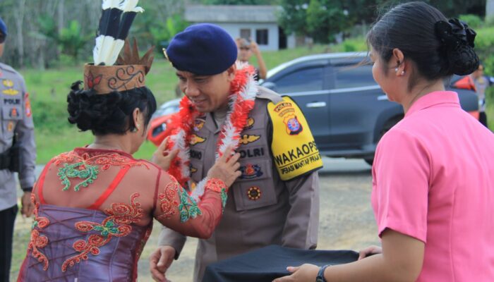 Dansatbrimob Polda Kalteng Tingkatkan Soliditas dan Kesiapan Personel Melalui Kunjungan Kerja ke Batalyon C Pelopor Barito Timur
