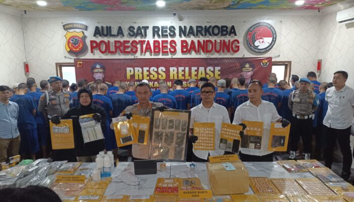 Polrestabes Bandung Tangkap 63 Tersangka Penyalahgunaan Narkoba Selama Mei 2025