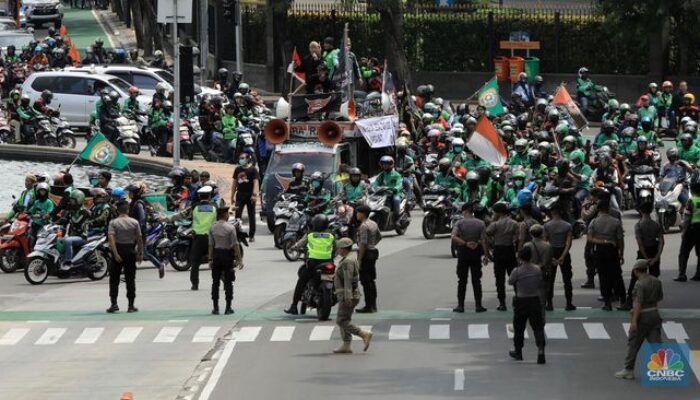 Himbauan Polda Jabar Untuk Pengguna dan Pengemudi Ojek Online dalam Menyampaikan Aspirasi