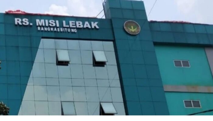 Bayi 4 Hari Jatuh dari Inkubator RS Misi Lebak: Kelalaian Perawat atau Kegagalan Sistem?