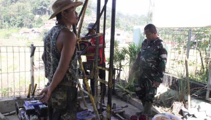 TNI AD Bangun Lima Sumur Bor, Atasi Krisis Air Bersih di Desa Cikadu