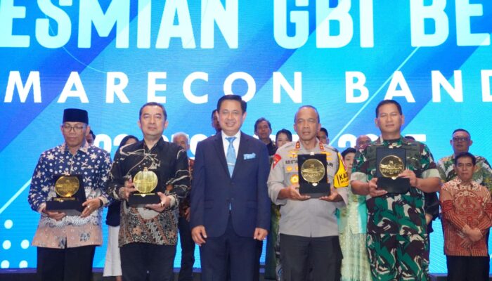 Sinergi TNI-Polri, Pemerintah, dan Masyarakat, Pangdam III/Siliwangi Hadiri Peresmian GBI Bethel Summarecon Bandung
