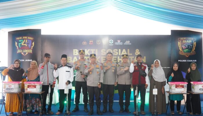 Kapolda Jabar Salurkan Bakti Kesehatan dan Bansos untuk 1.300 Warga Takokak Cianjur