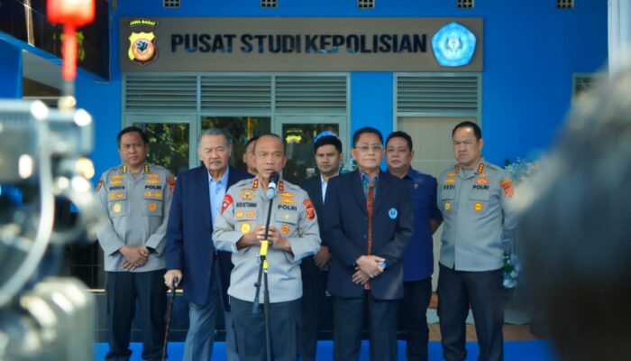 Sinergi Akademis dan Penegakan Hukum, Polda Jabar Gandeng LPPM Unla Luncurkan Posko Pusat Studi Kepolisian